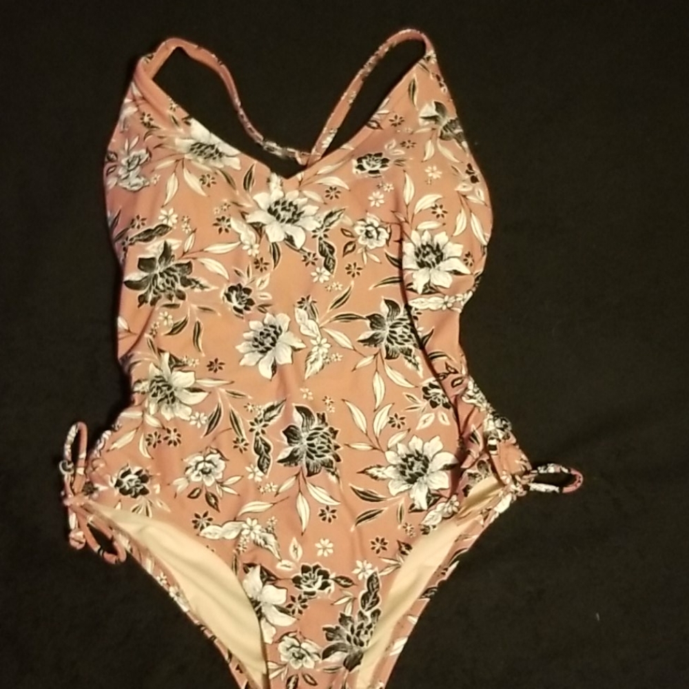 Kona sol bathing suit